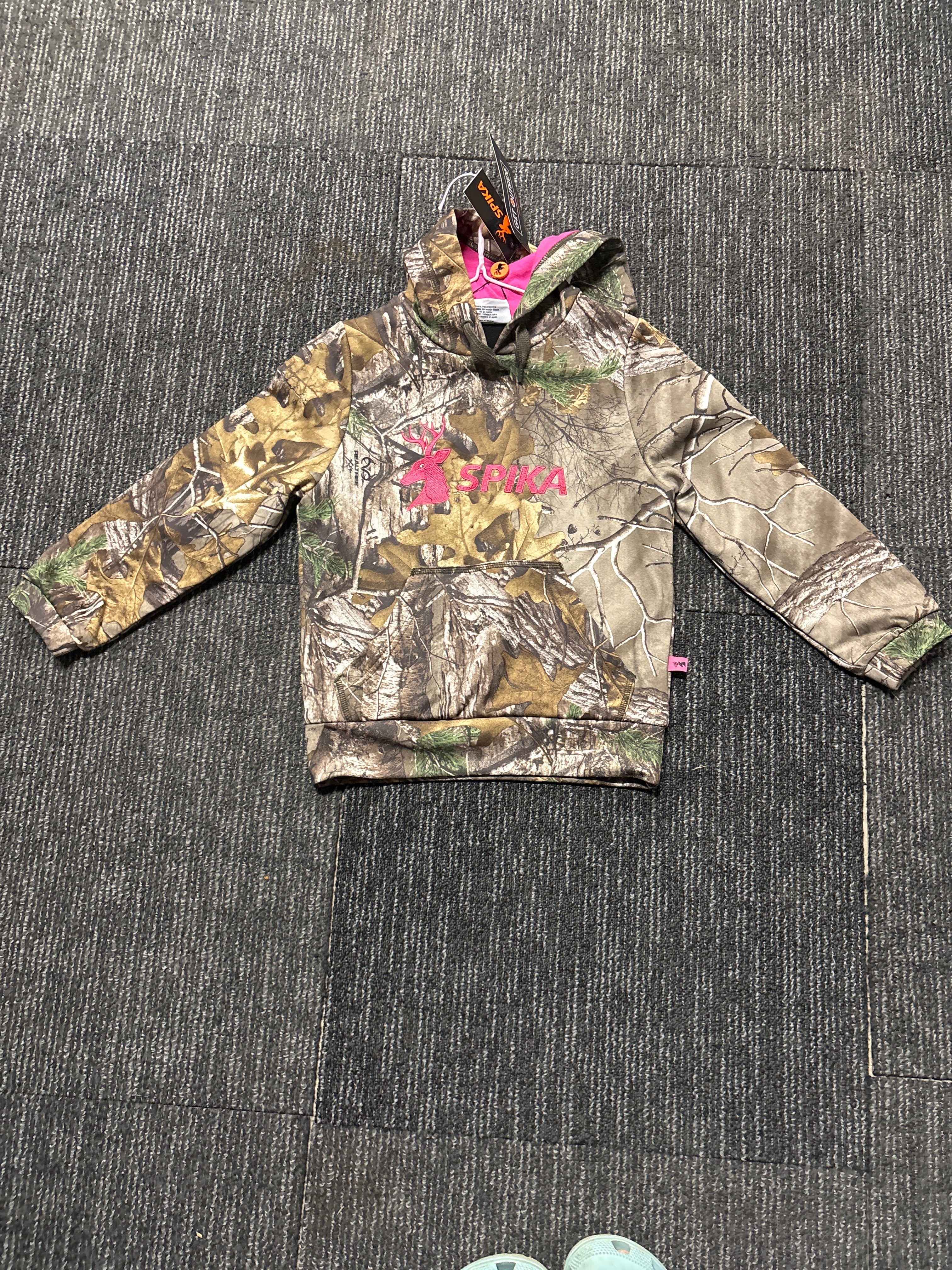 Girls camo hoodie
