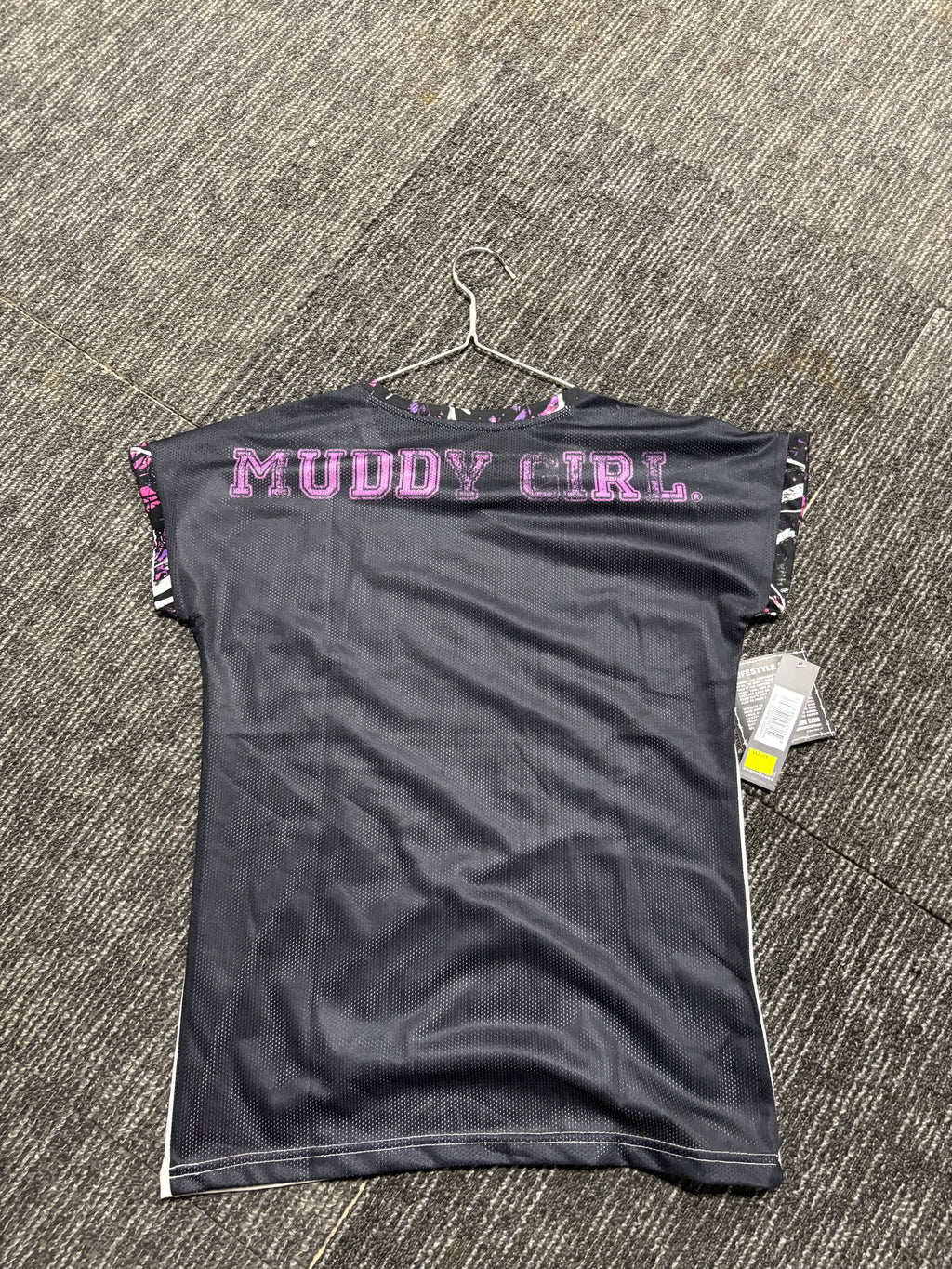 White muddy girl tee