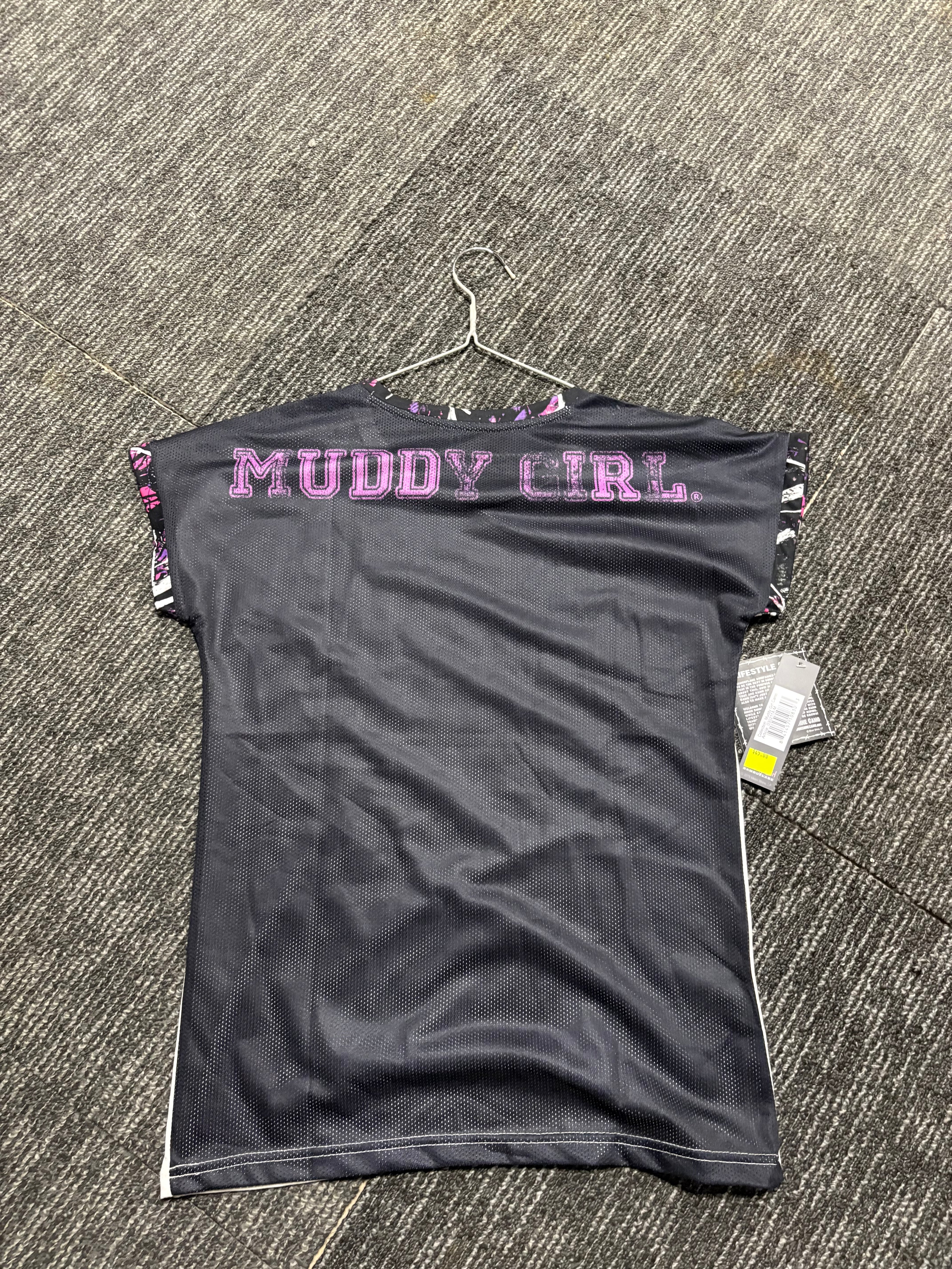 White muddy girl tee