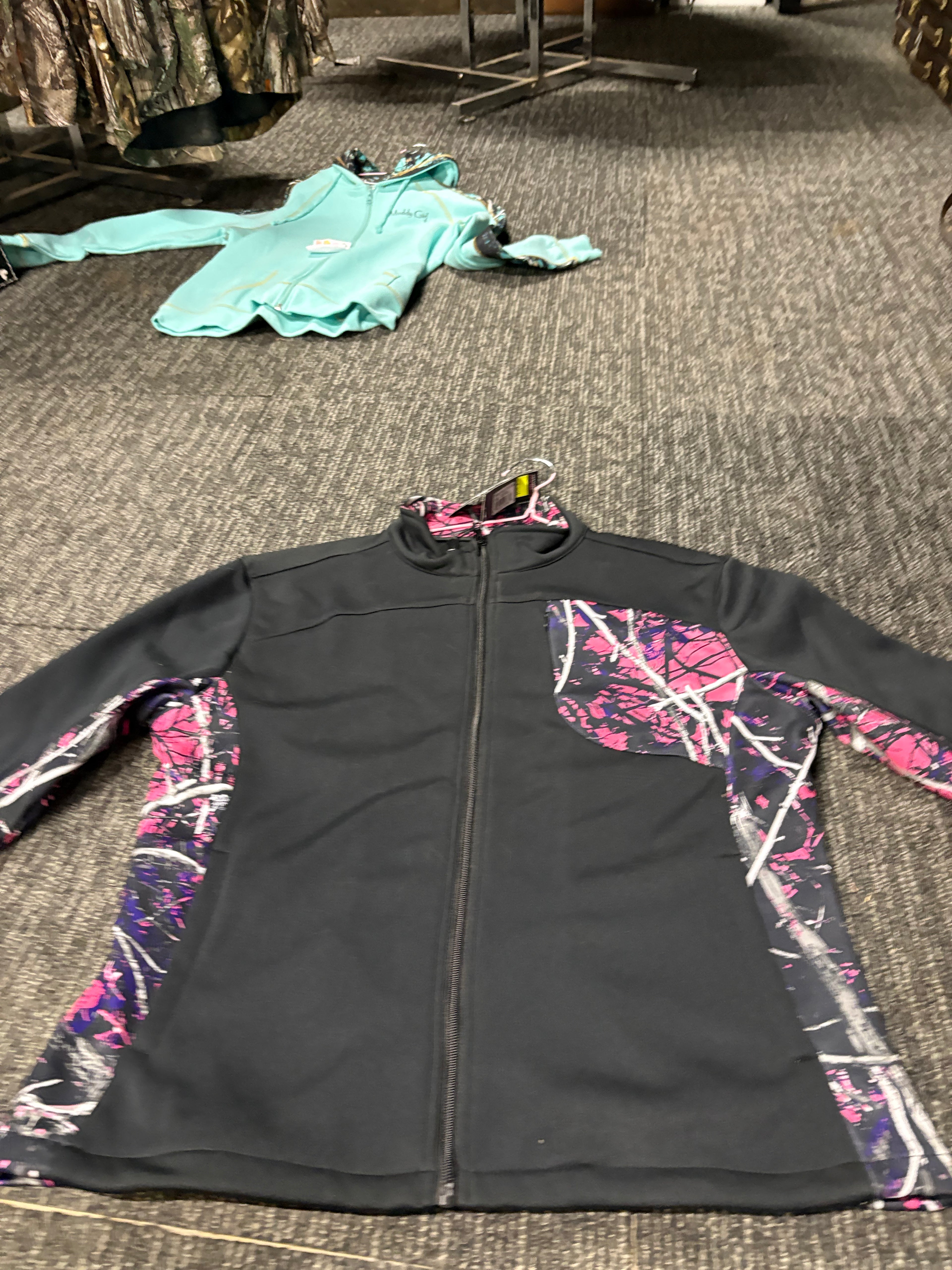 Muddy girl black water proof camo jacket