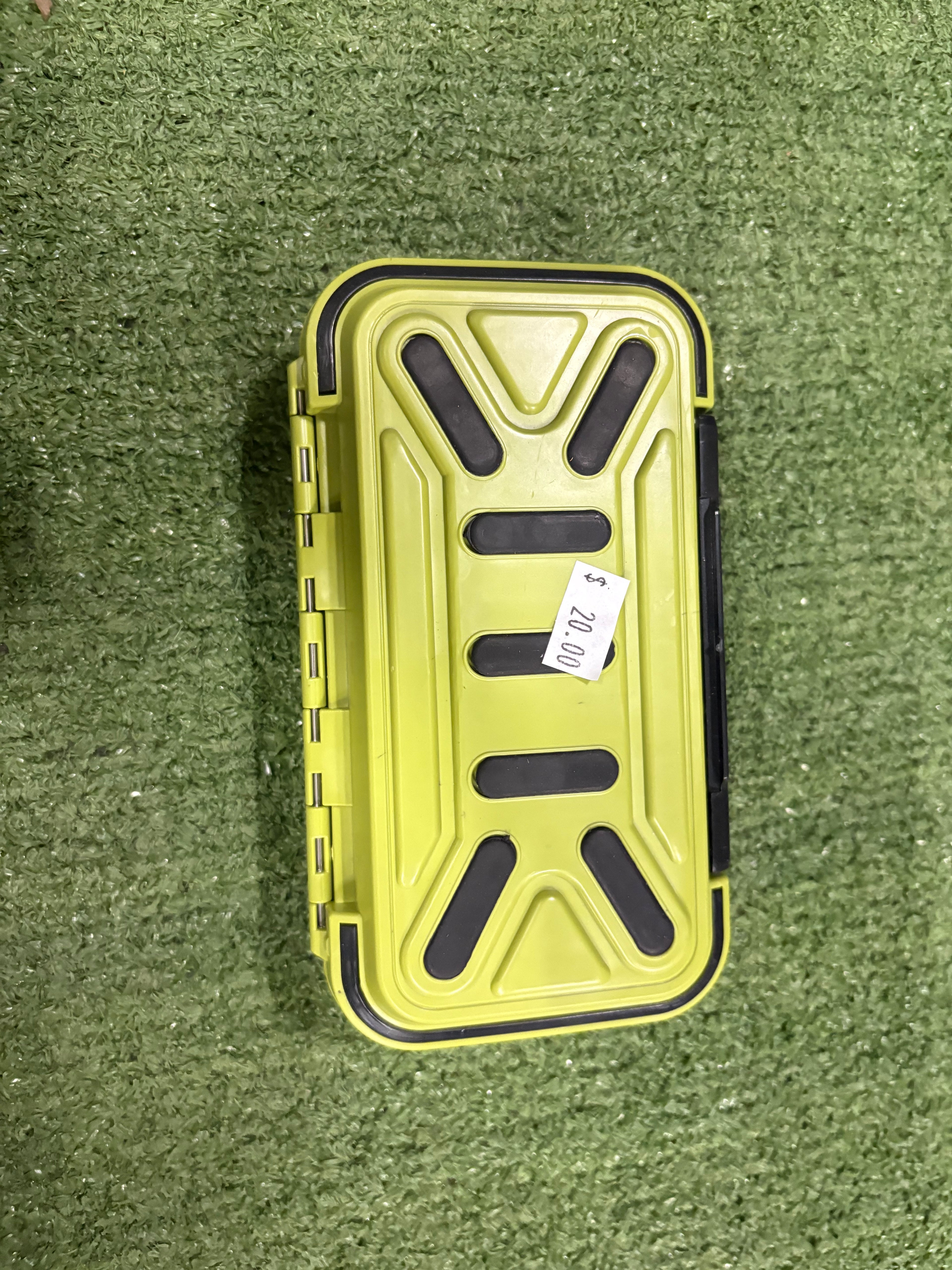 Small tackle box