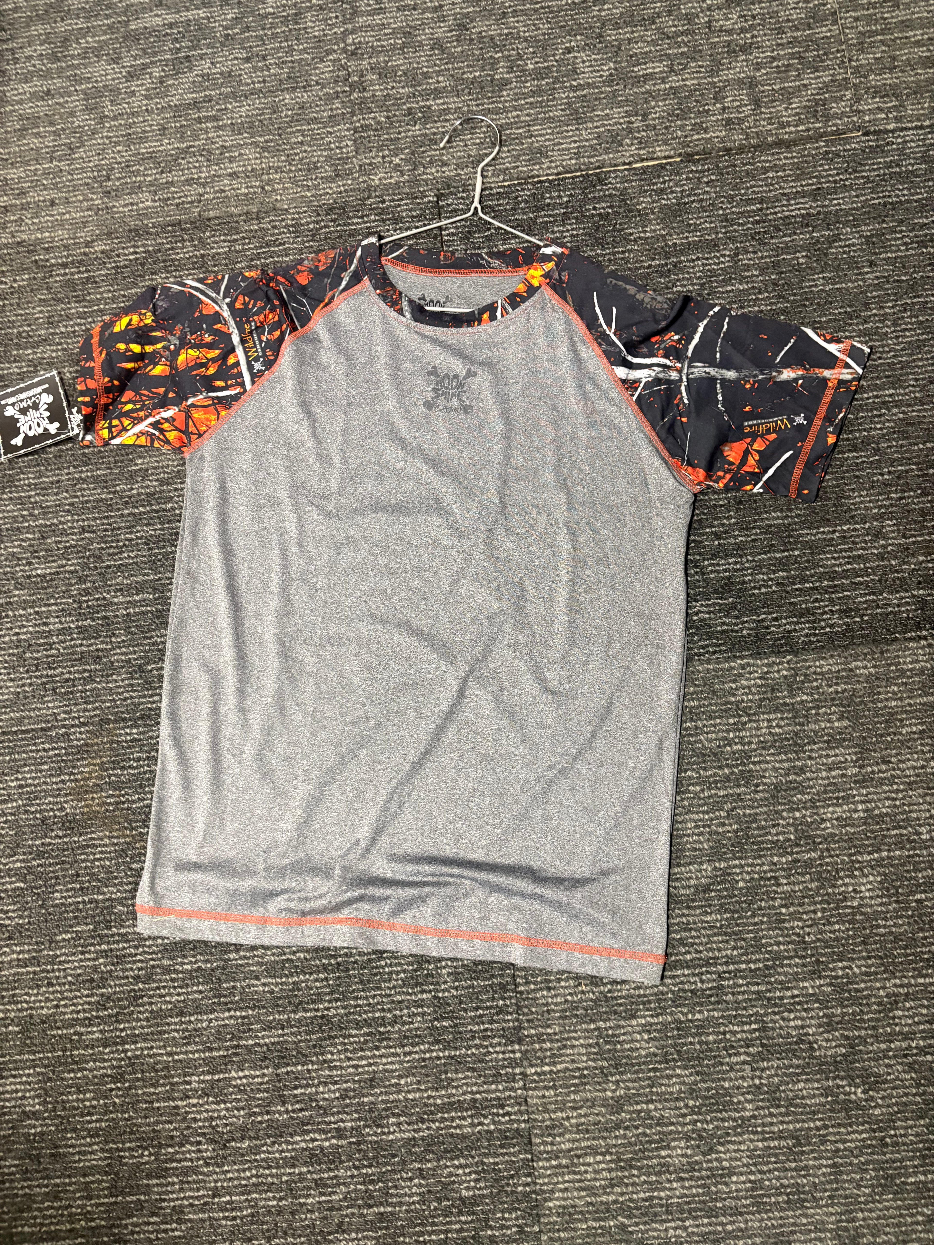 Camo tee