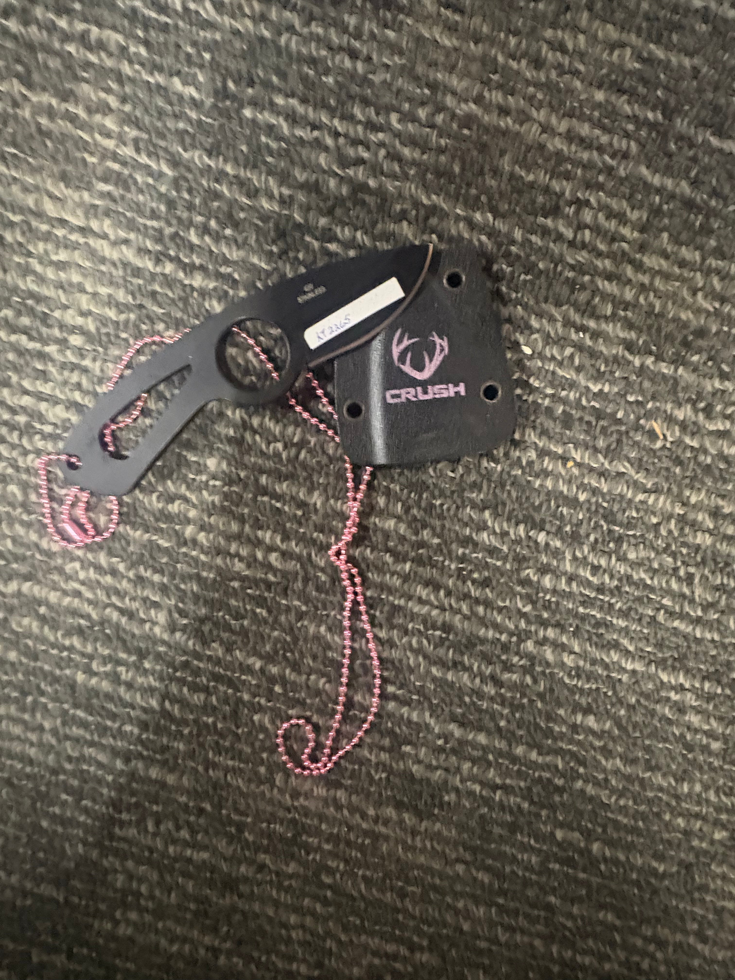 Short fixed blade