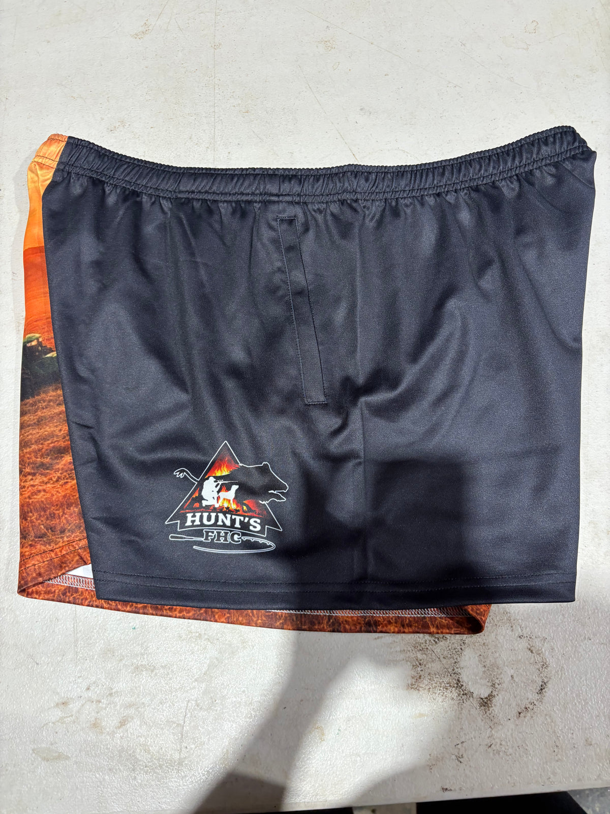 Footy shorts - header